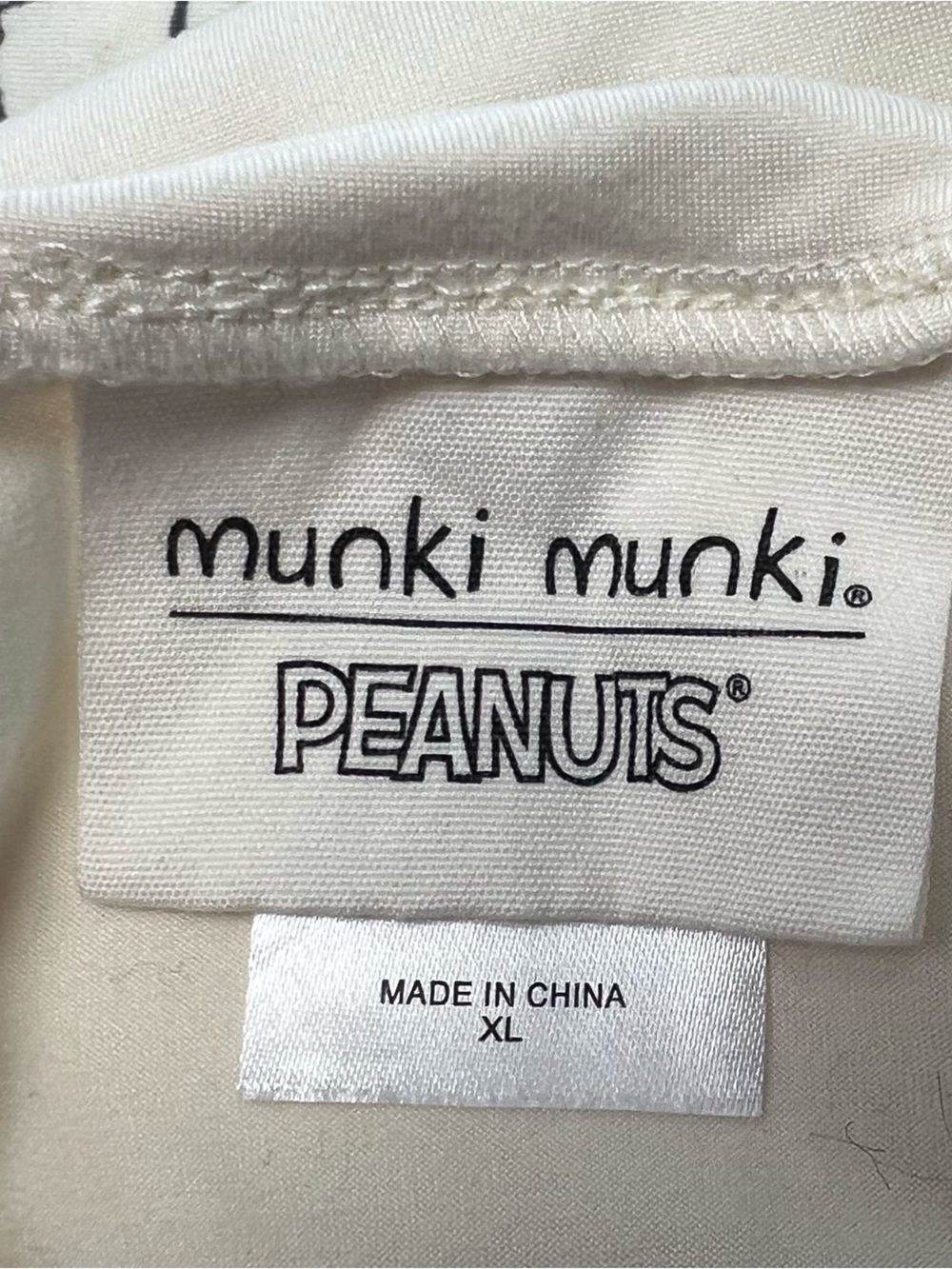 MUNKI MUNKI SNOOPY PEANUTS w/HEARTS CREAM 2PC P J SET. SIZE XL. LIKE NEW - Picture 15 of 15